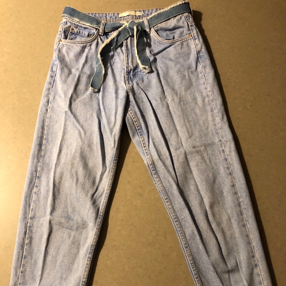 Zara Trafaluc “Mom Fit” Jeans